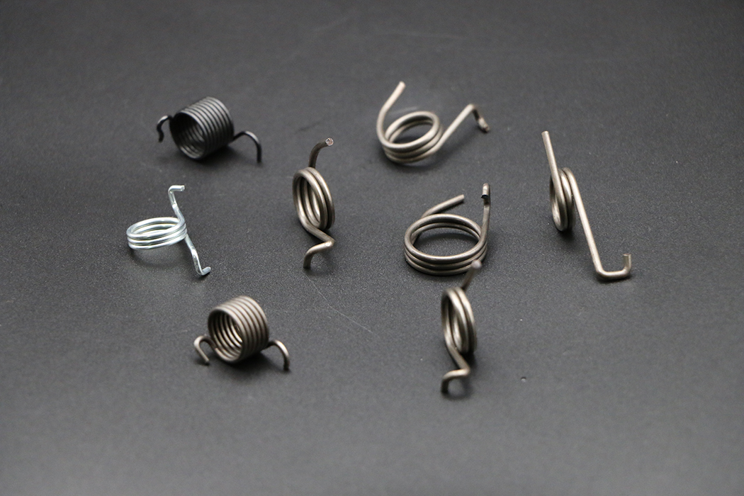 扭轉(zhuǎn)彈簧 扭轉(zhuǎn)彈簧